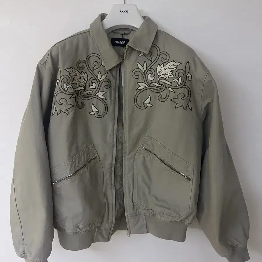 palace floral canvas bomber jacket L