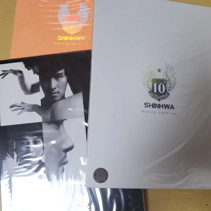 신화 콘서트 DVD, 신화누드집, 한정판