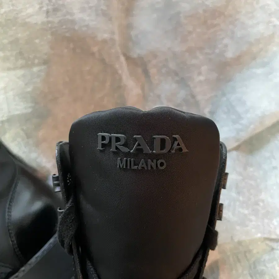 프라다 컴뱃 부츠 / Prada Combat Boots