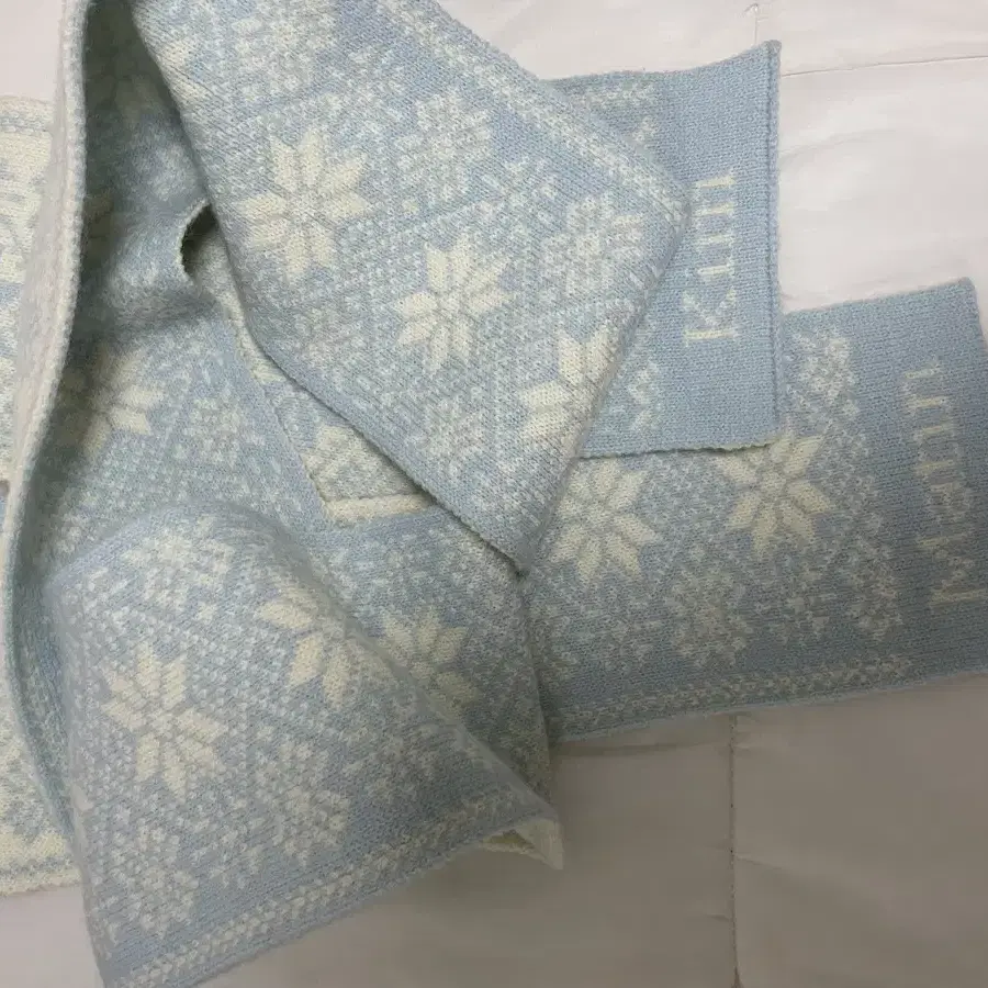 마뗑킴 노르딕 니트 목도리 snowflake muffler ivory