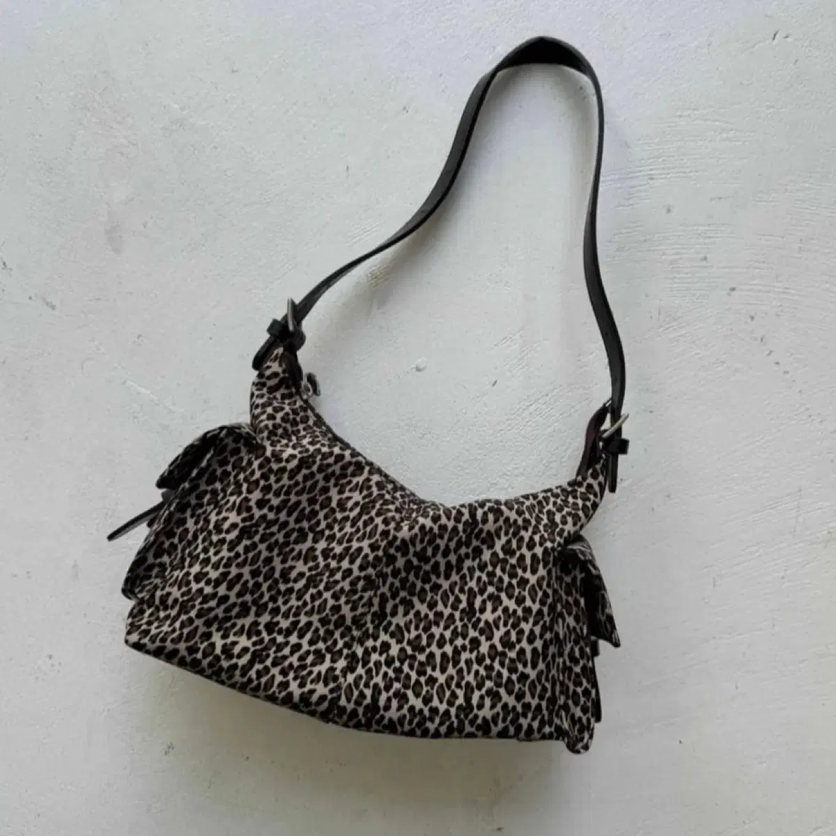 leopard bag