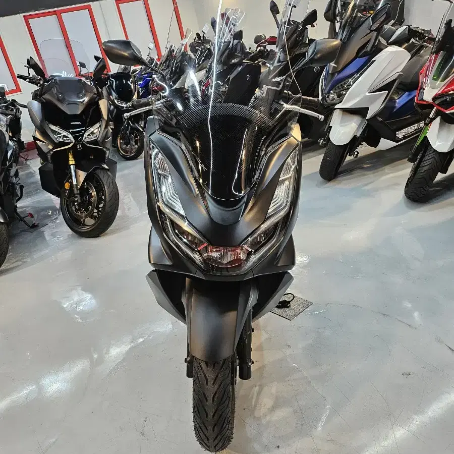 혼다 PCX125ABS 21년식 판매합니다