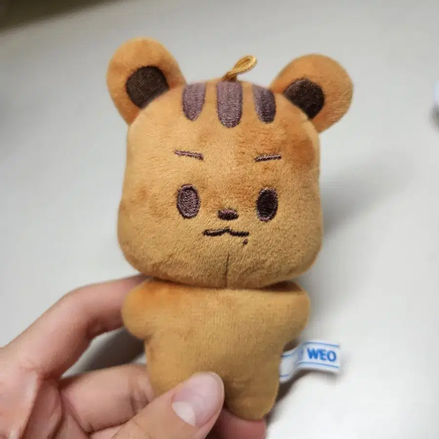 더보이즈 큐 인형 큐람지 싸게 팔아요