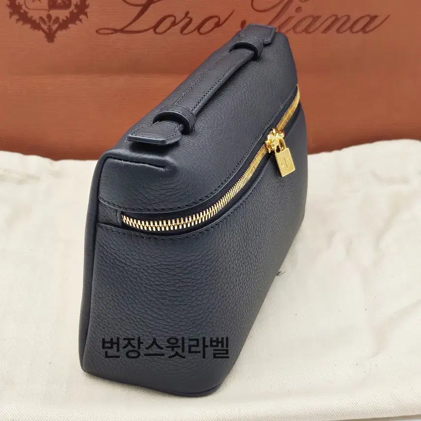 로로피아나 [정품] 엑스트라 포켓19 새상품 사진 3