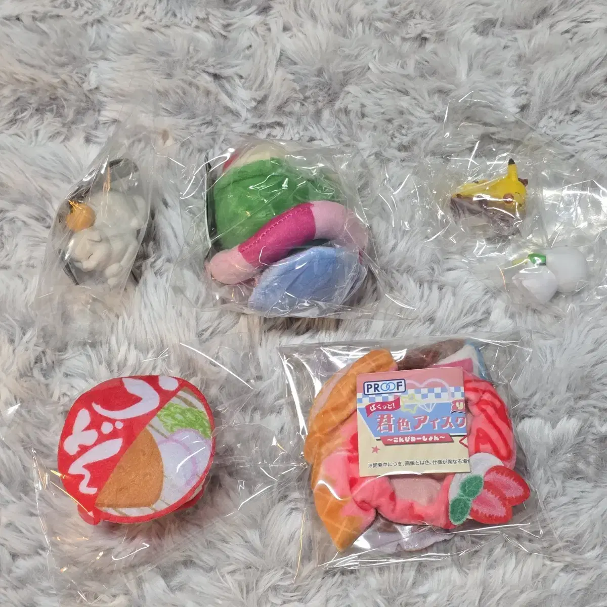 일본가챠 세트 일괄 0.5에 양도해요!