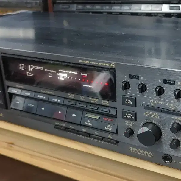 TEAC R-919X  오토 리버스 스테레오 카세트 데크