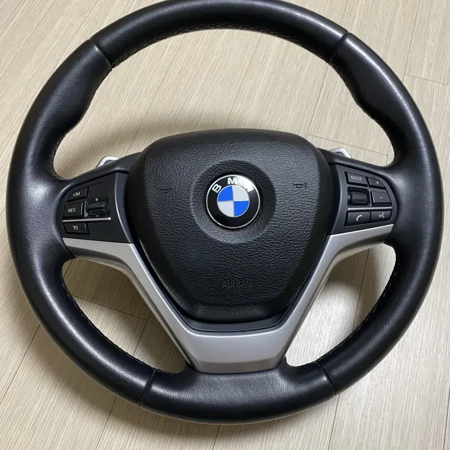 bmw 스포츠핸들 열선 진동 패들