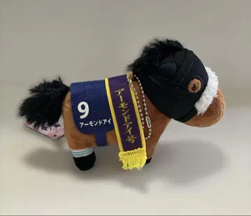 택 포함/서러브레드 컬렉션 마 스캇공 체인5 아몬드 아이