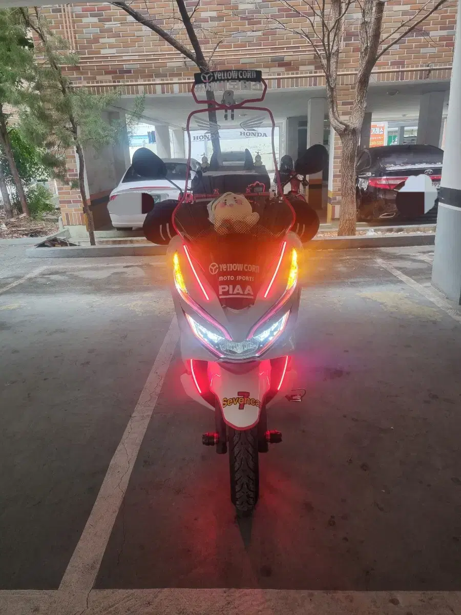 19년식 PCX125 튜닝다수 팝니다