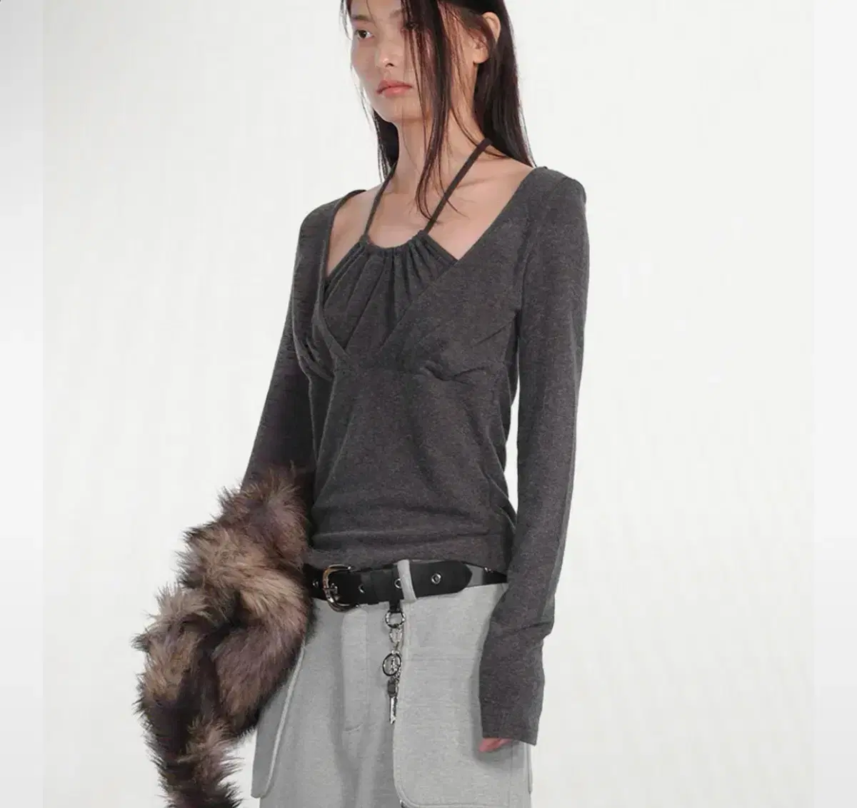 세릭 DOUBLE TUNNEL TOP / CHARCOAL