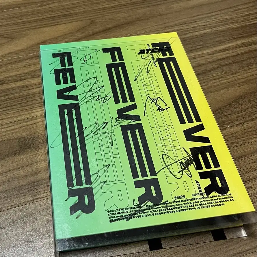 에이티즈 친필 싸인 앨범/ATEEZ fever 상태 최상