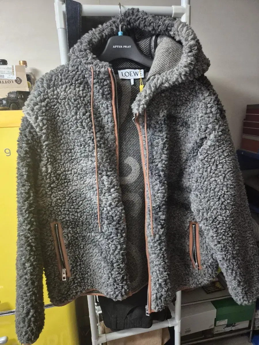 LOEWE 24FW Anagram Fleece