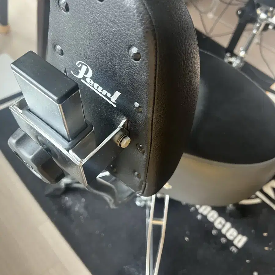 Pearl Roadster D-2000BR 최고급형 등받이의자