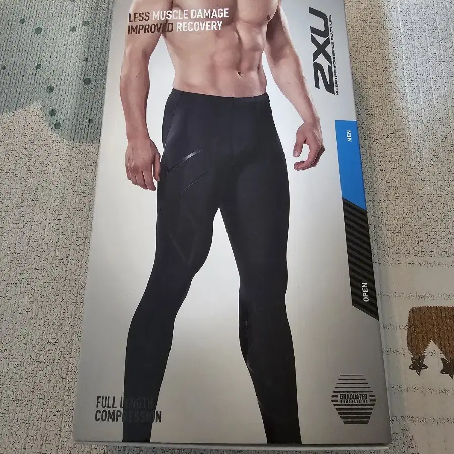 2XU 코어 컴프레션 타이즈