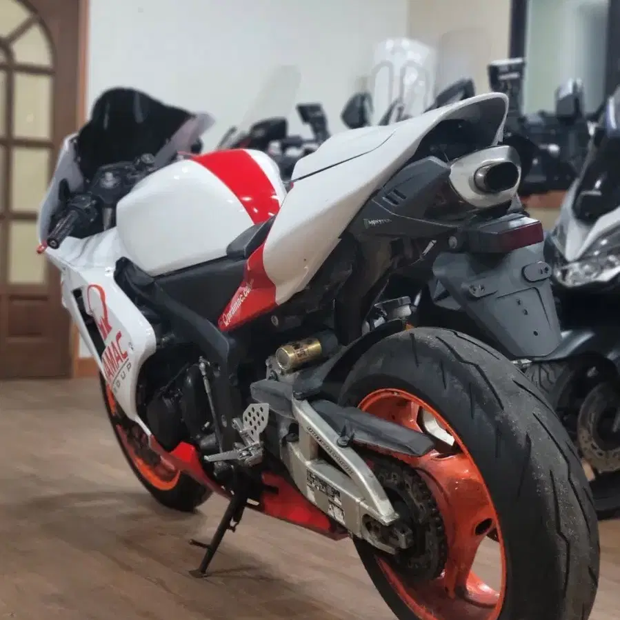 혼다)CBR600rr.요시무라(정품)구변완.풀베기 차량 판매합니다