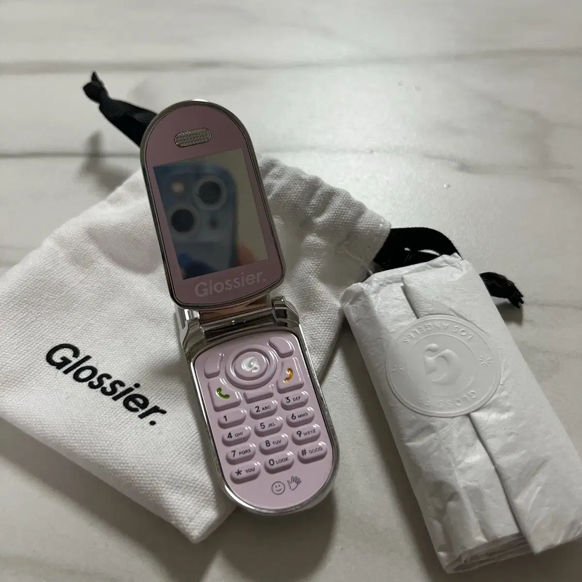 Glossier 키링