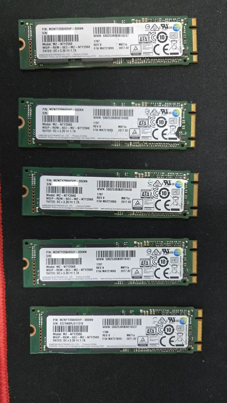 삼성 M.2 SATA 256GB_5개 개별 혹은 묶음 판매합니다.