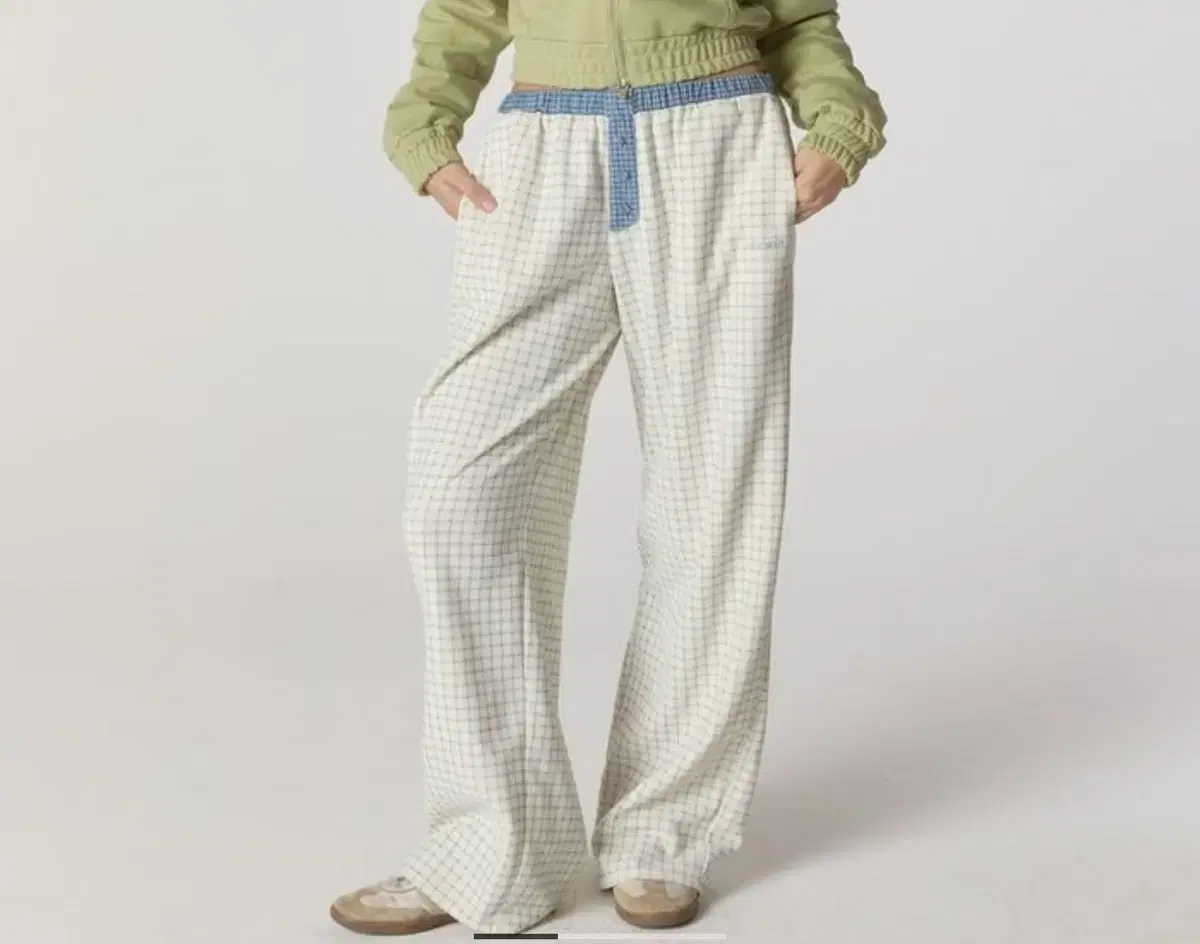 글로니 HOMEBODY BUTTON PANTS 팬츠 s