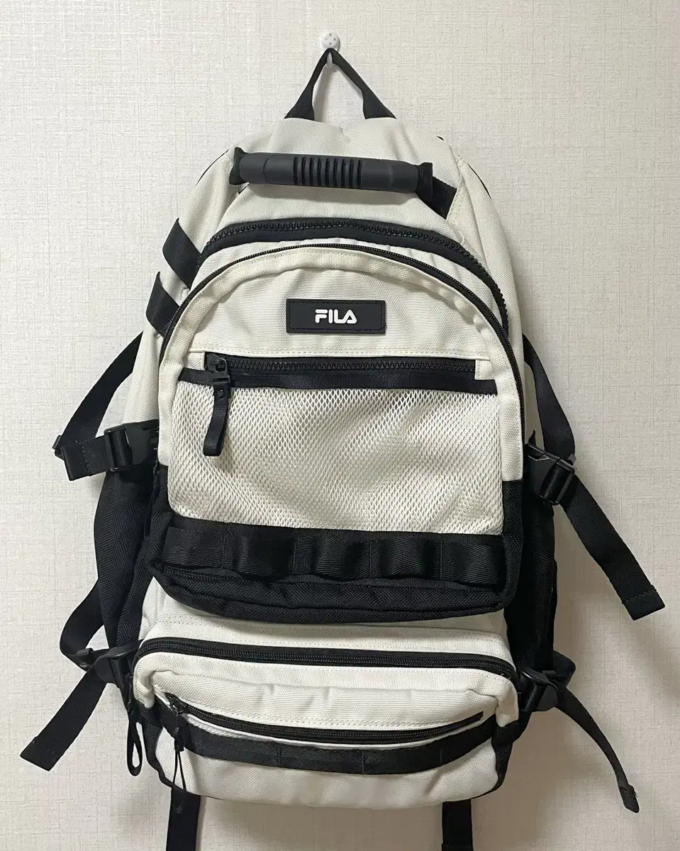 FILA 휠라 아이보리 백팩