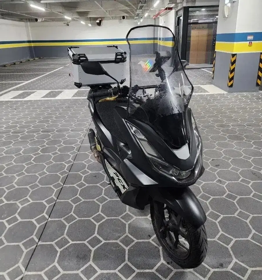 Pcx125ABS 22년식 배달세팅 바이크 판매합니다.