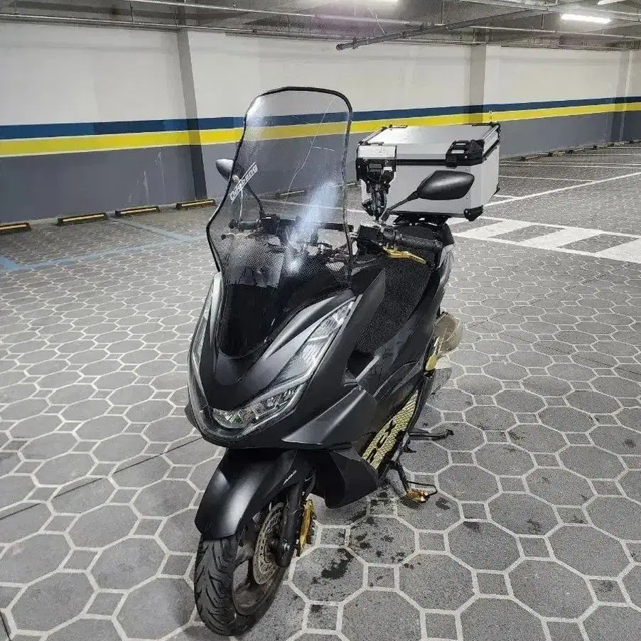 Pcx125ABS 22년식 배달세팅 바이크 판매합니다.