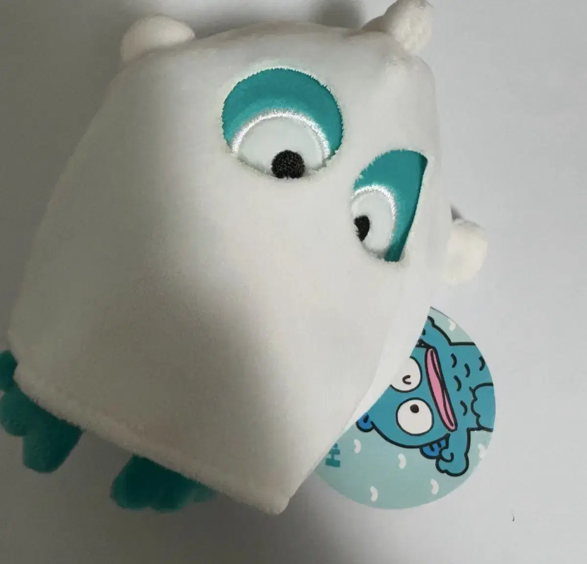 Han Gyo-dong Ghost Mascot (Chichine Shop Owner)