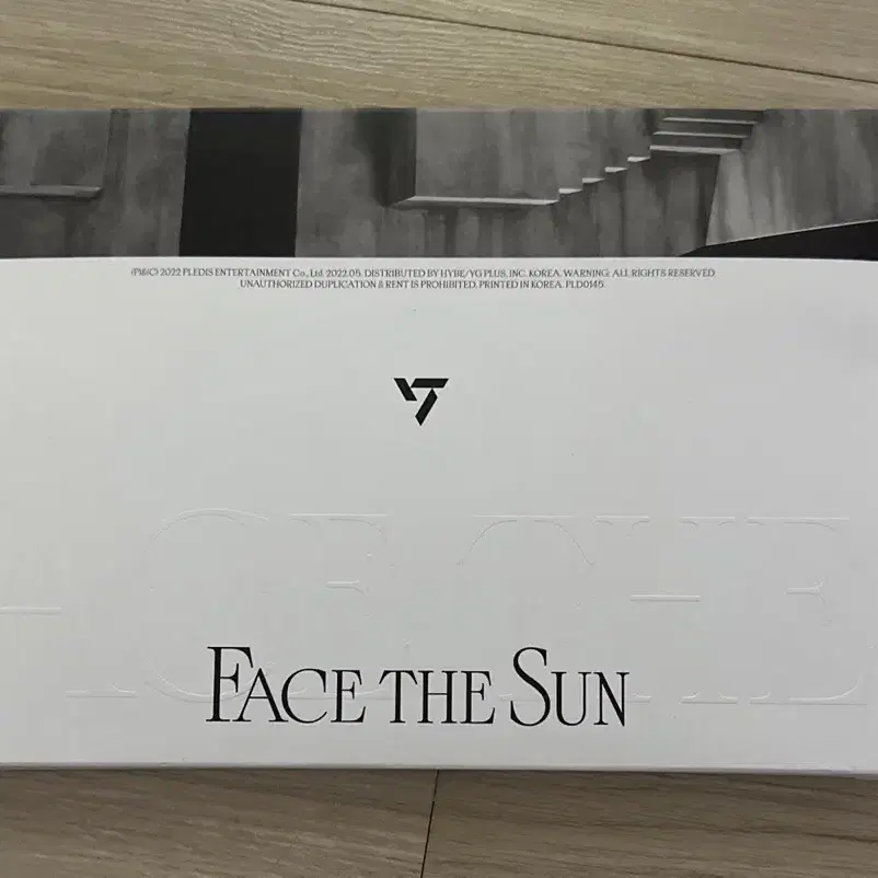 세븐틴 앨범 FACE THE SUN