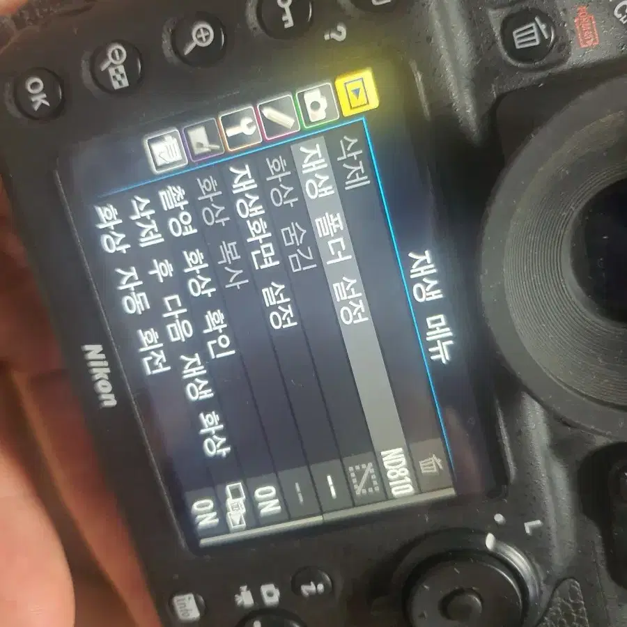 니콘 DSLR 카메라 D810 바디 팔아요.