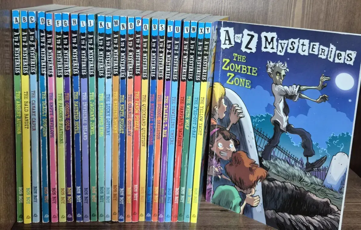 A to Z Mysteries 26 Volumes