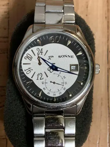 SONNE QUARTZ 손목시계