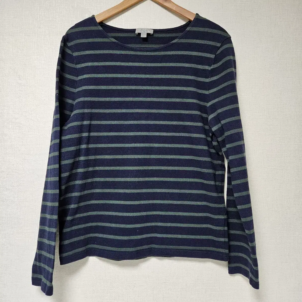 COS Long-sleeved striped T-shirt