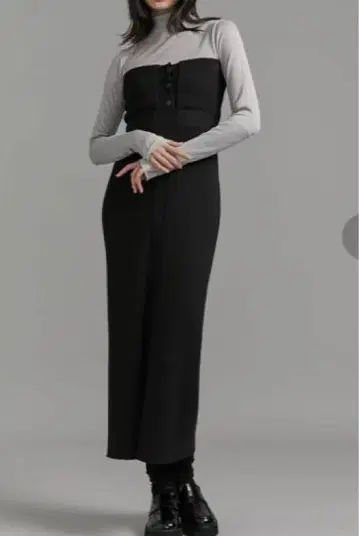 [미사용 새상품] 앞 단추 베어 니트 원피스 lagunamoon