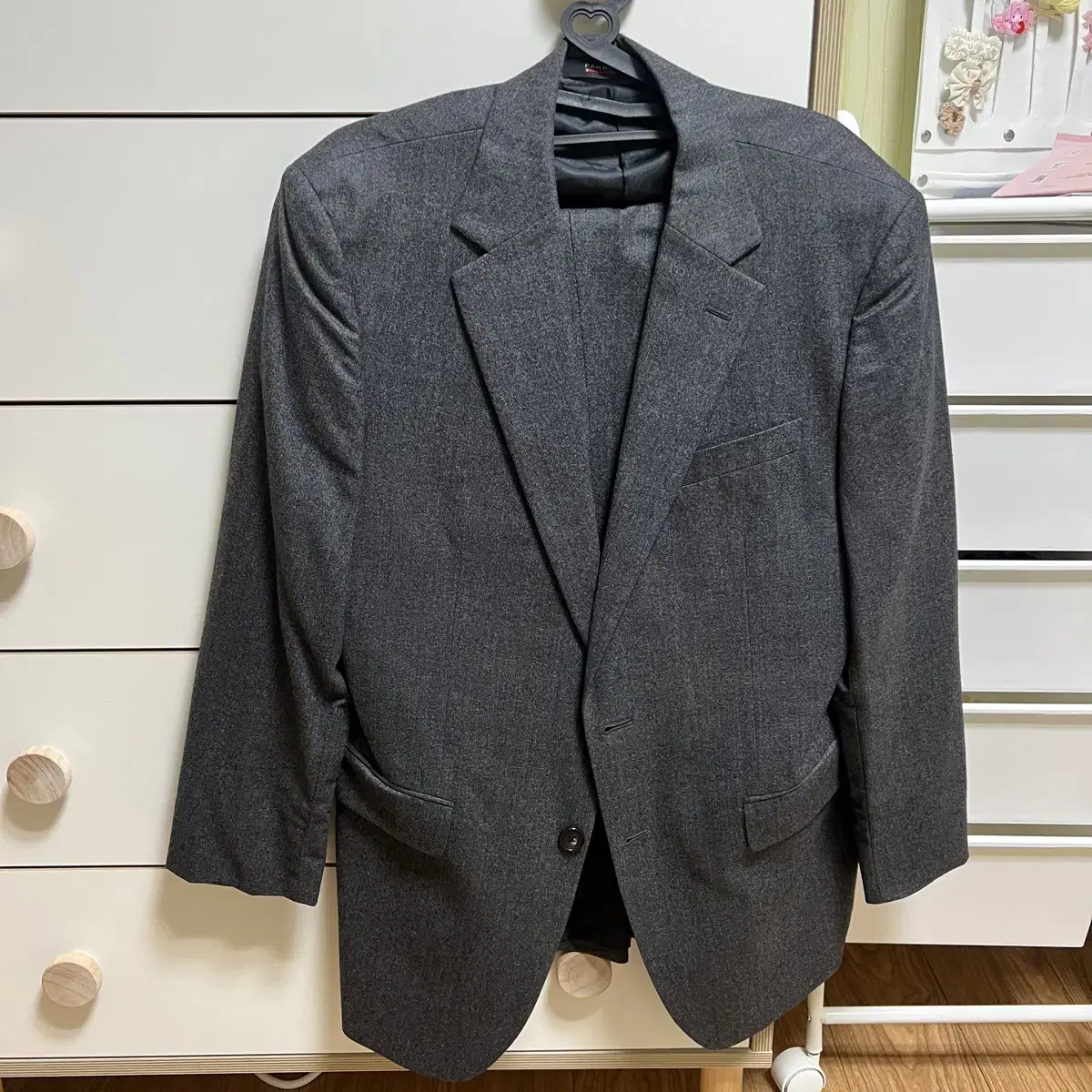 Selling men's suits