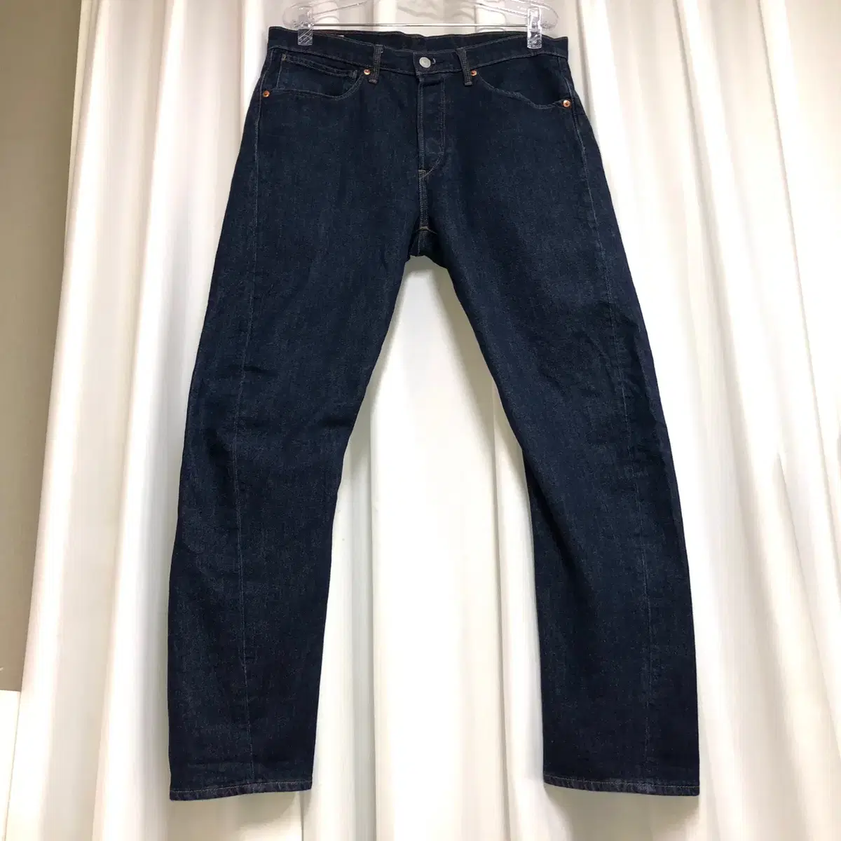 Levi's 502 레드탭 프리미엄 엔지니어드 진 (W32)