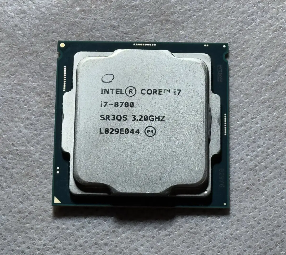 인텔 i7 - 8700