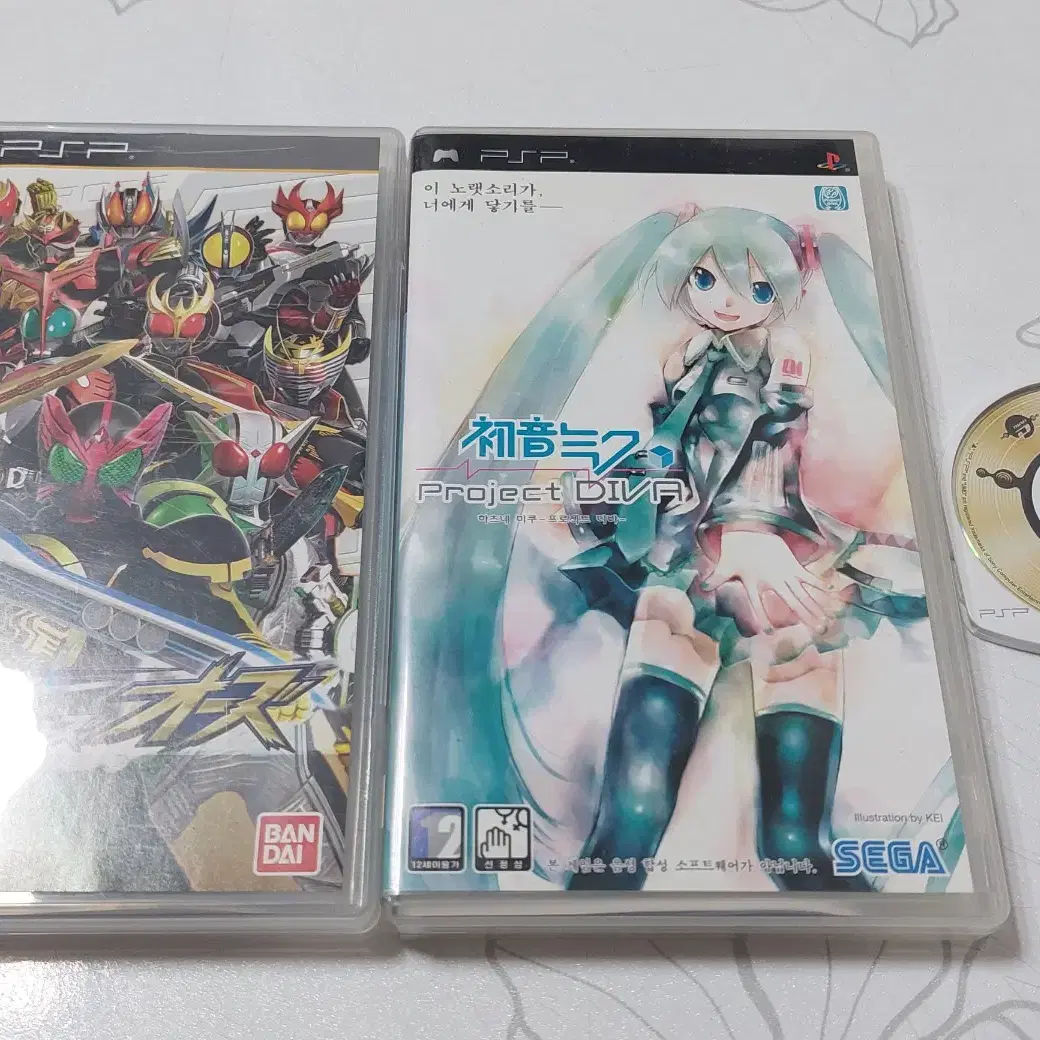 PSP UMD 3개 일괄 10,000원 (가면라이더,하츠네미쿠)