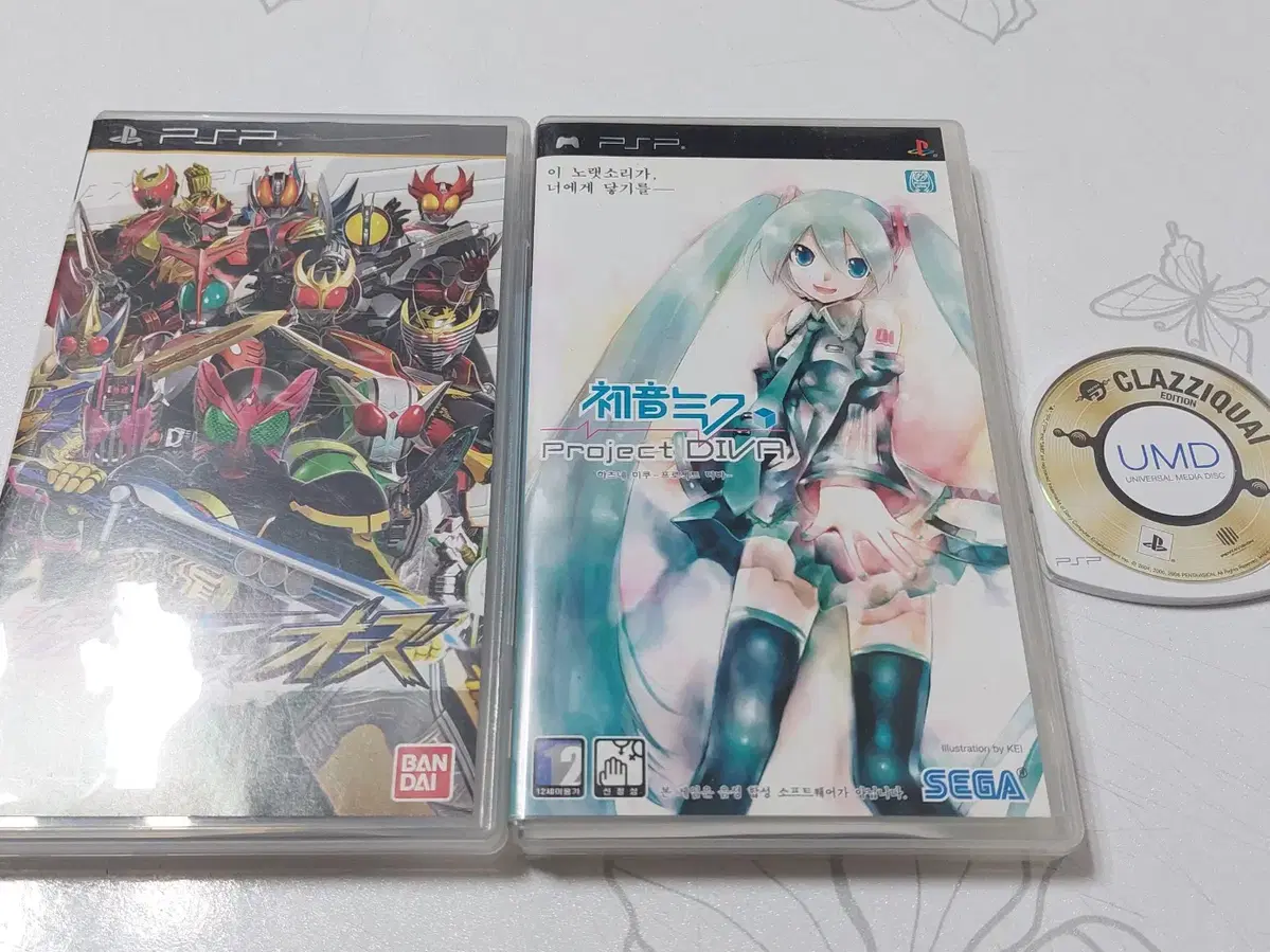 PSP UMD 3개 일괄 10,000원 (가면라이더,하츠네미쿠)