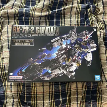 RX-78-2 GUNDAM PG UNLEASHED 1/60 건담