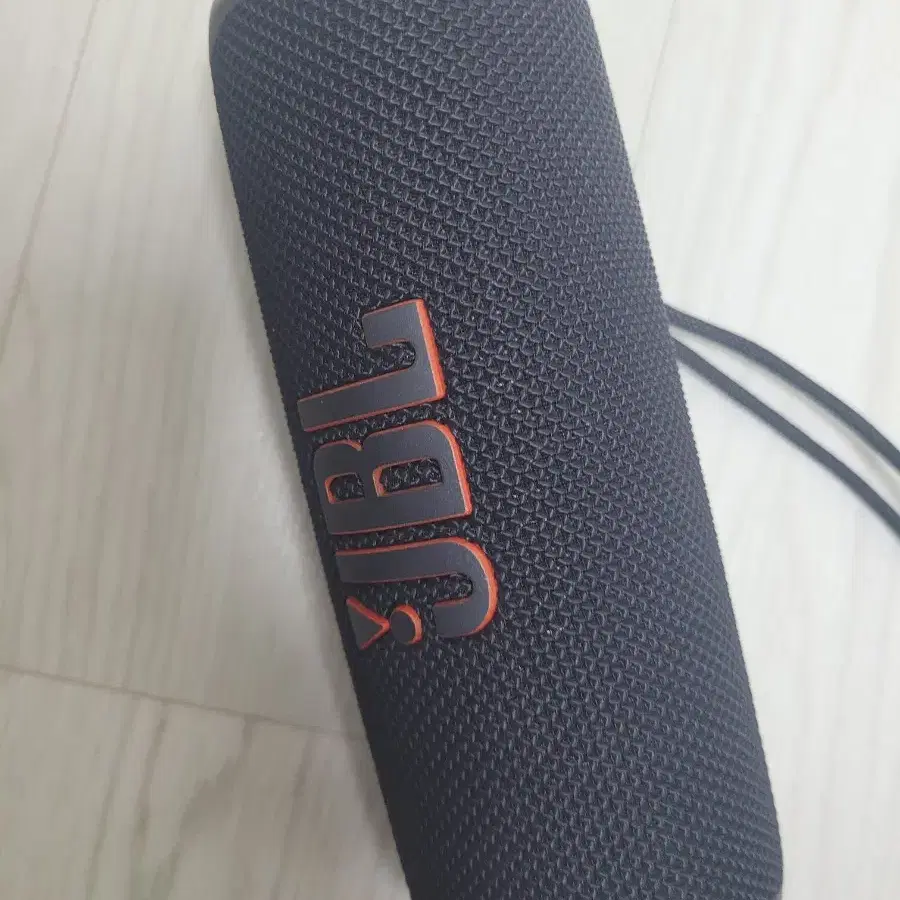 jbl flip6 무하자  교신/판매