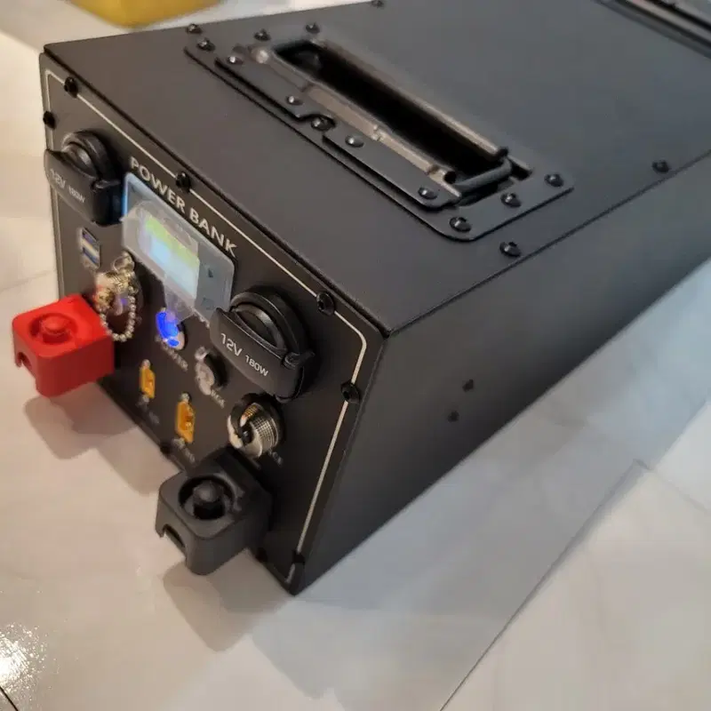 캠핑용 파워뱅크 200a 16.8v 압도적 파워! 3000Wh