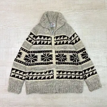 Kanata HAND KNITS 노르딕 무늬 지퍼 스노우 카우첸