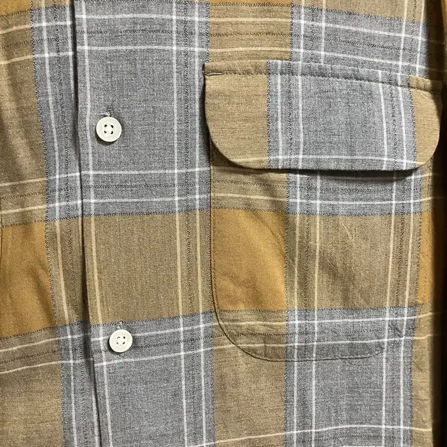 pilgrim rayon two pocket check shirt