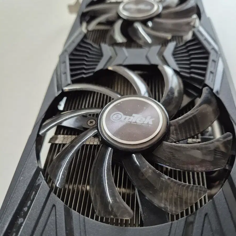 RTX 2060SUPER STORMX Dual 8GB