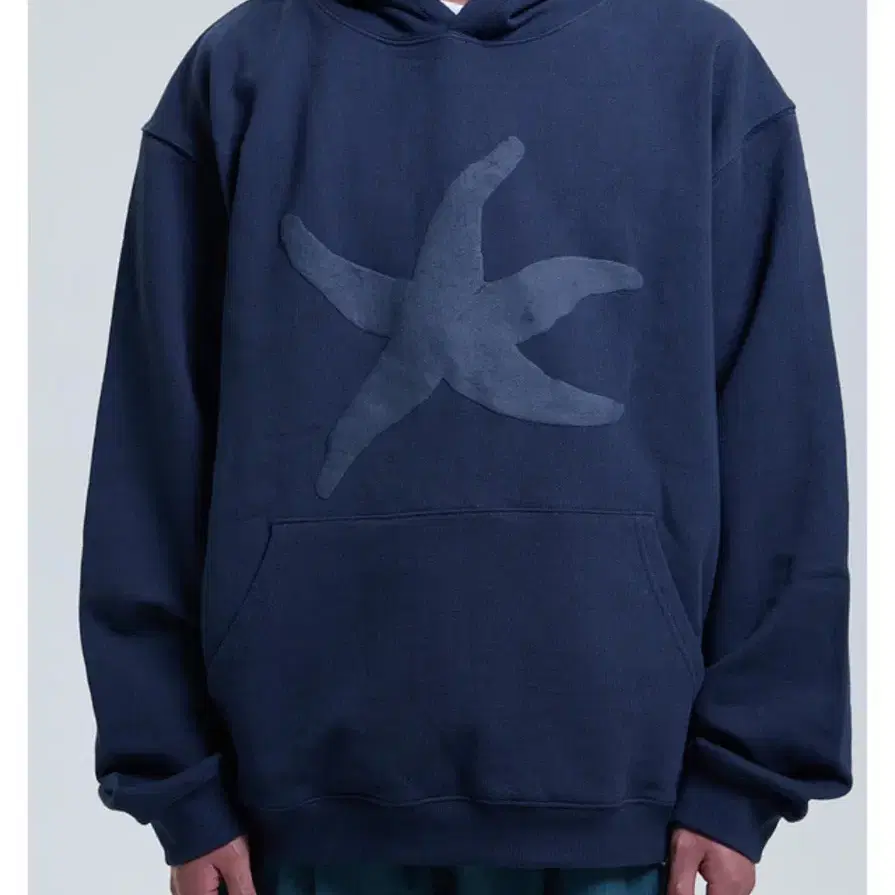 [더콜디스트모먼트] 스타피쉬 후드티 TCM starfish hoodie