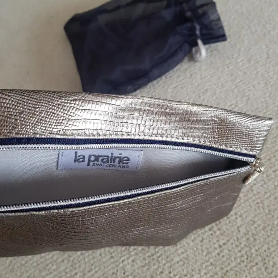 라 프레리 la prairie 파우치+망사주머니