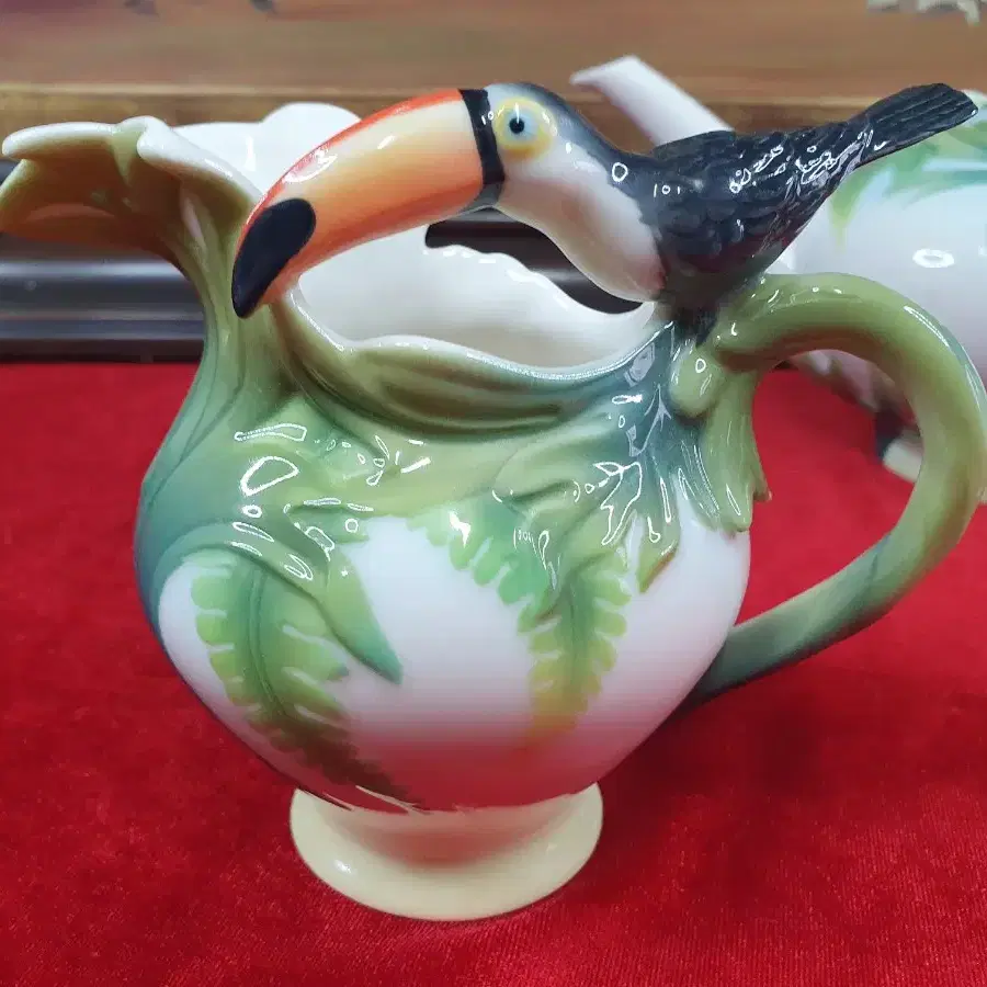 Franz  Toco Toucan Tea Pot Set