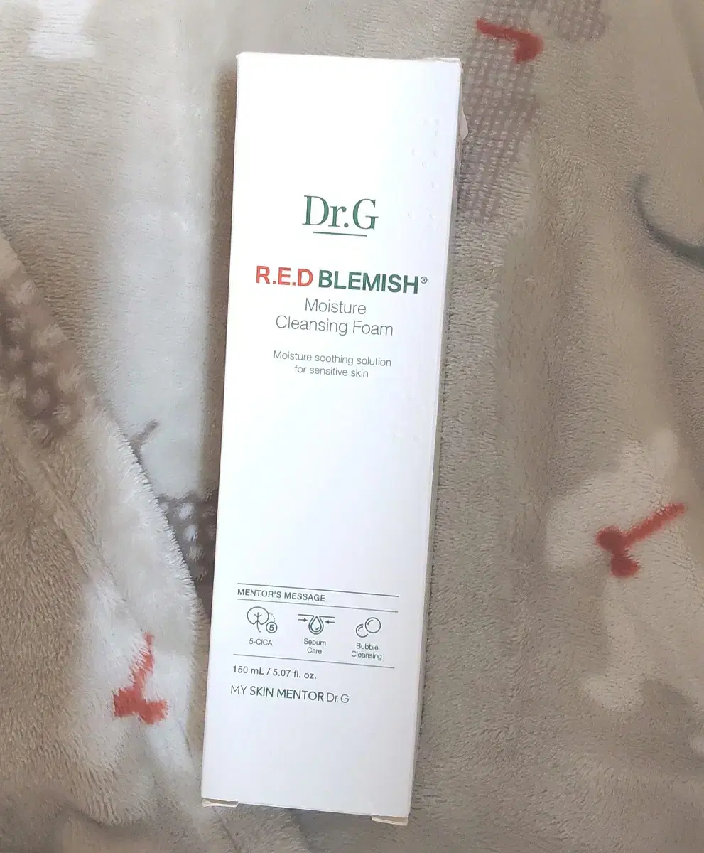 Dr. J. Blemish Moisture Cleansing Foam