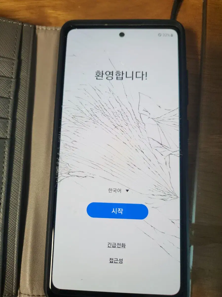 갤럭시 S20 FE 128GB (액정파손) 판매합니다