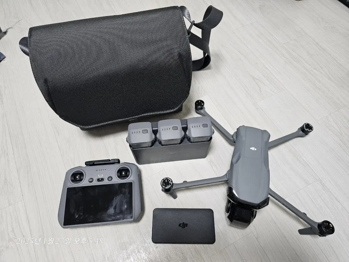 DJI AIR 3S 플라이모어 콤보 팝니딘