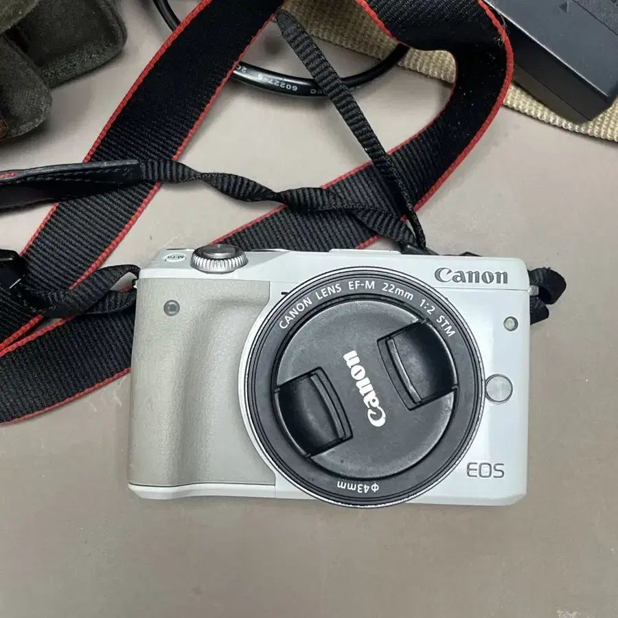 캐논 EOS M3 미러리스 카메라 세트